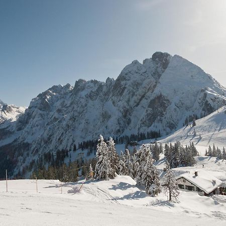 Hotel Und - Smart Alpine Stay 斯拉德明 外观 照片