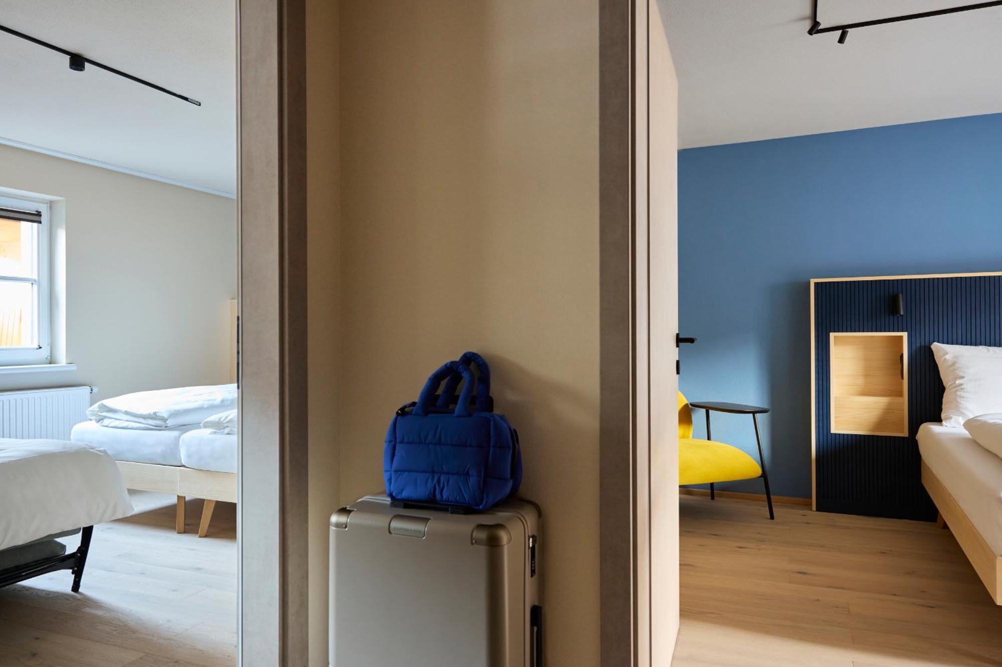 Hotel Und - Smart Alpine Stay 斯拉德明 外观 照片