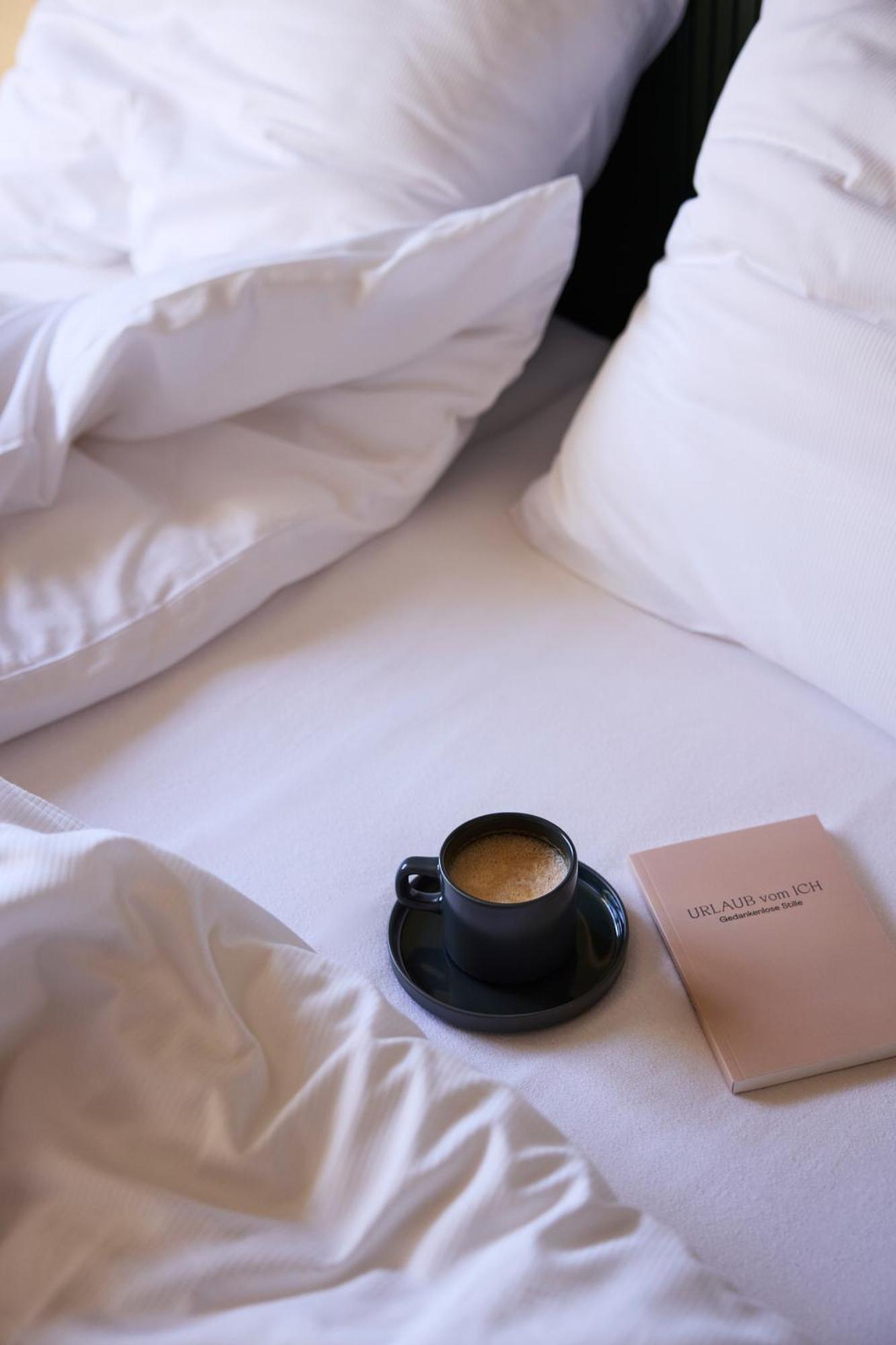 Hotel Und - Smart Alpine Stay 斯拉德明 外观 照片
